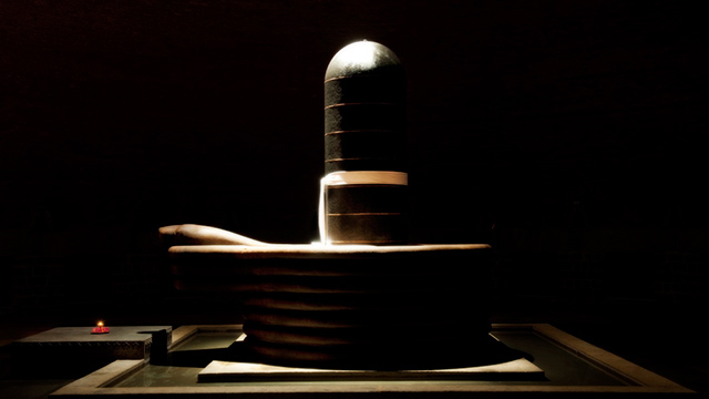 Keeping A Shivling At Home Rules To Be Observed